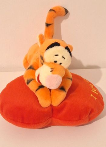 Peluche cœur Tigrou