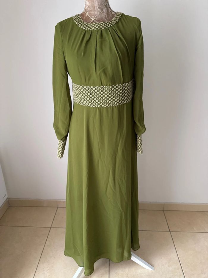 Robe verte - photo numéro 4