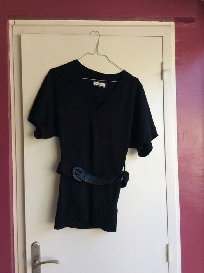 Pull noir col V avec ceinture T1 - photo numéro 2