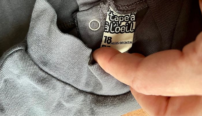 T-shirt col montant 18 mois - photo numéro 4