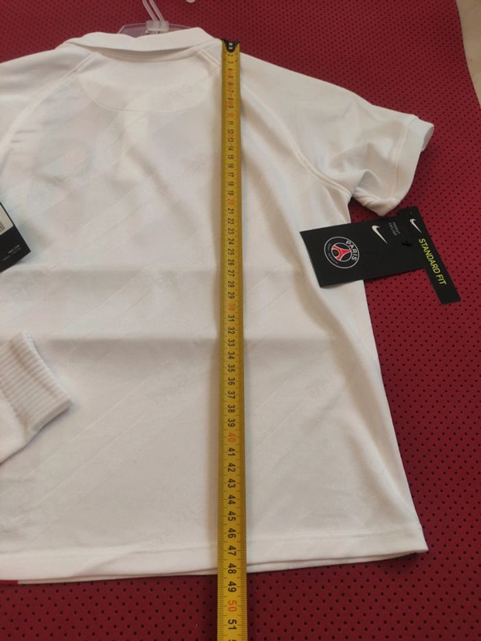 Tenue de foot PSG, Nike Authentique Officiel taille enfant 5/6 ans, Neuf - photo numéro 12