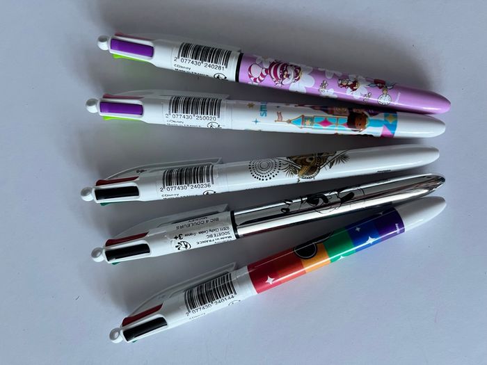 Lot 5 crayons BIC Disney - photo numéro 3