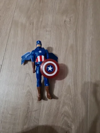 Figurine marvel 30cms capitaine america