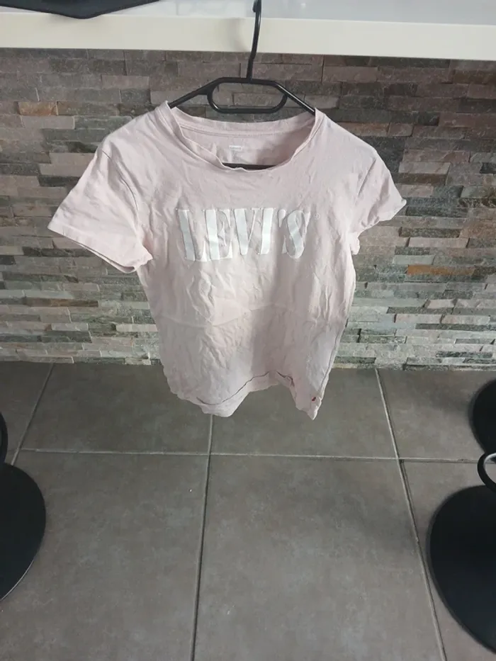 tee-shirt levi's