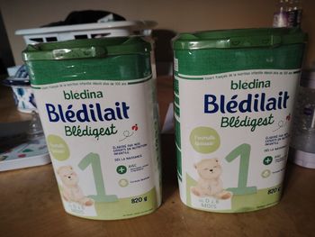 2 boîtes de lait Bledilait 1 age