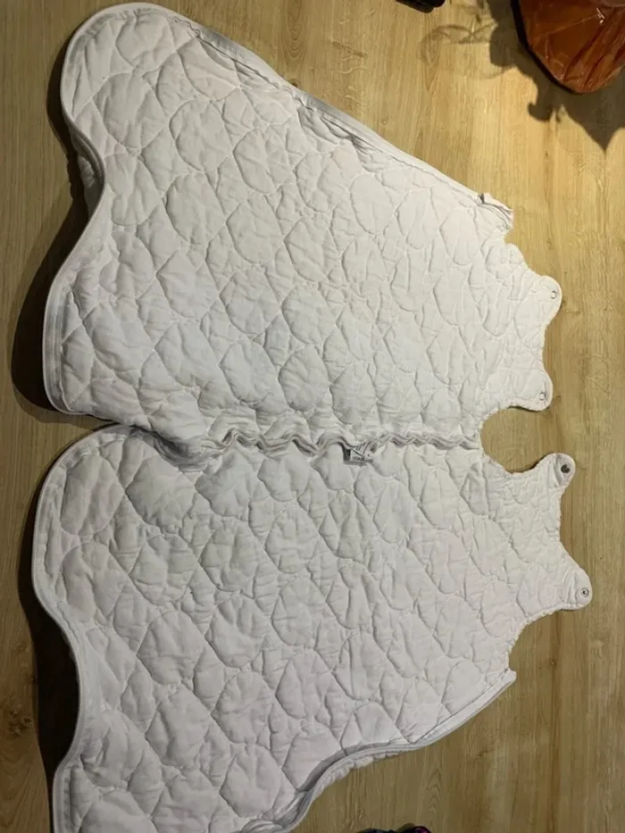 Gigoteuse blanche 0 à 6mois - photo numéro 3