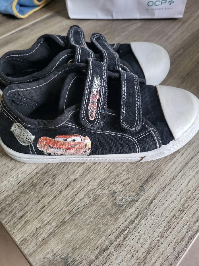 Paire de tennus Cars