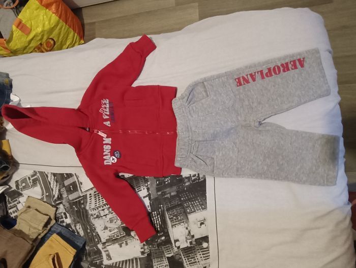 Lot ensembles 6 mois - photo numéro 3