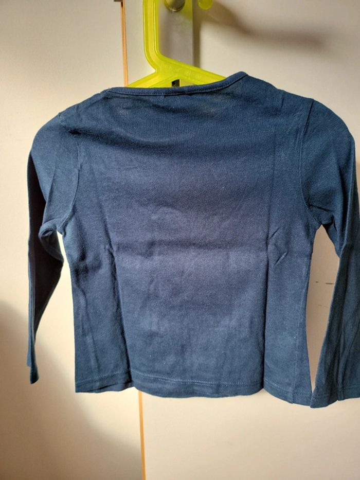 T-shirt manches longues reine des neiges 3 ans peu porté - photo numéro 4