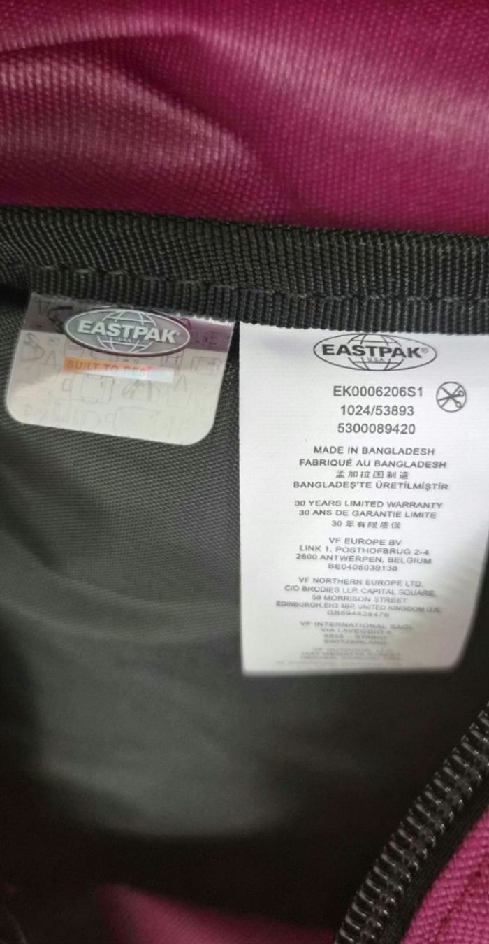 Sac à dos Eastpak neuf - photo numéro 4