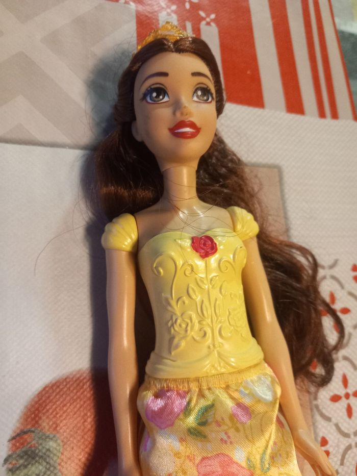 Poupée princesse Belle - photo numéro 3