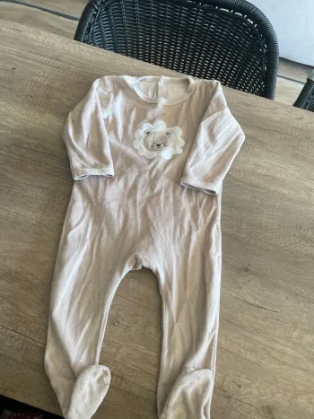Pyjama polaire lion