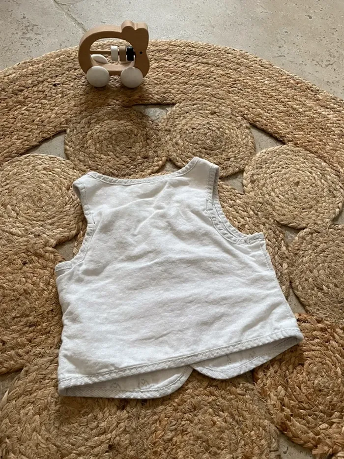 Gilet sans manches / boléro 6 mois - photo numéro 2