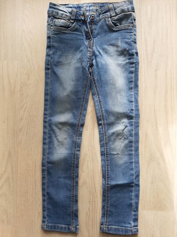 Jean taille 6 ans