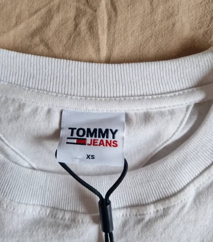 Tee shirt Tommy Jeans - photo numéro 4