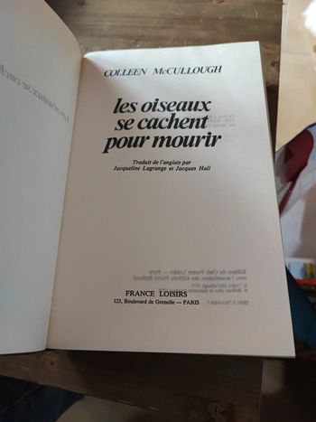 Les oiseaux se cachent pour mourir 1981