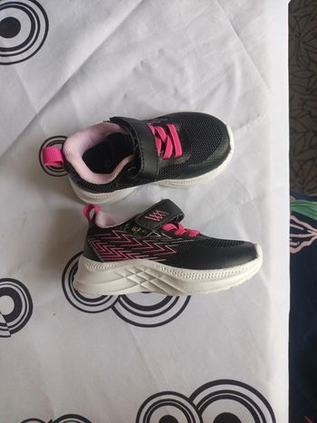 Basket unyk fille 22