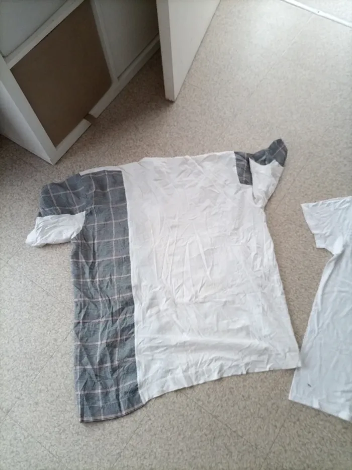 Lot de T-shirt - photo numéro 6