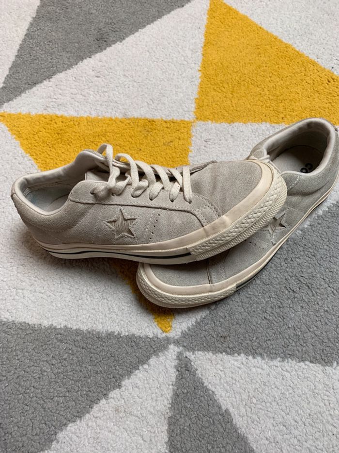 Converse basse Taille 37 - photo numéro 2