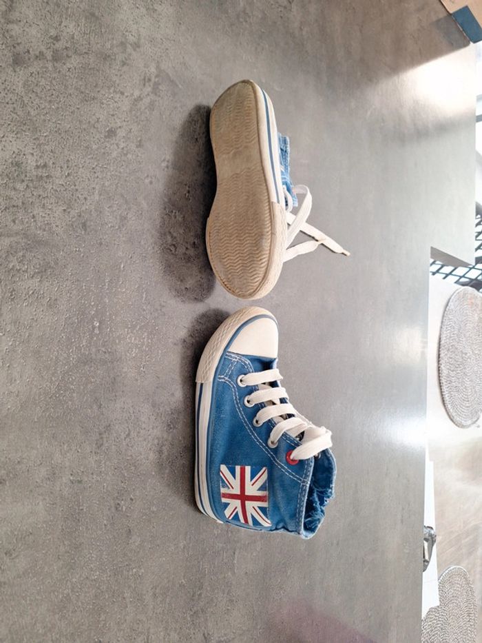 Chaussures p27 - photo numéro 2