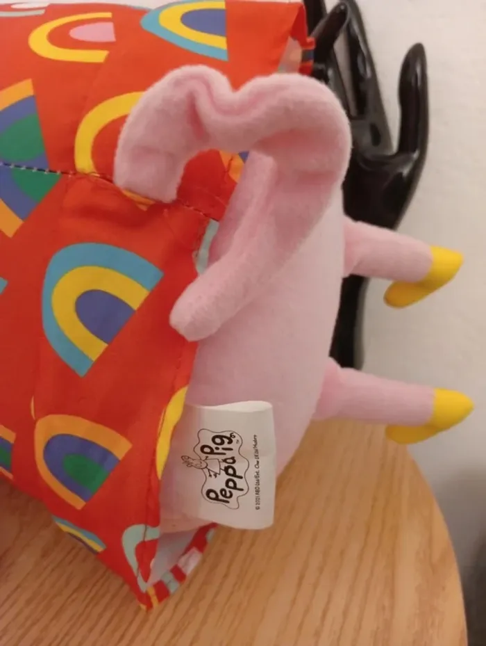 Peluche Peppa pig xxl 50cm en parfait état - photo numéro 4