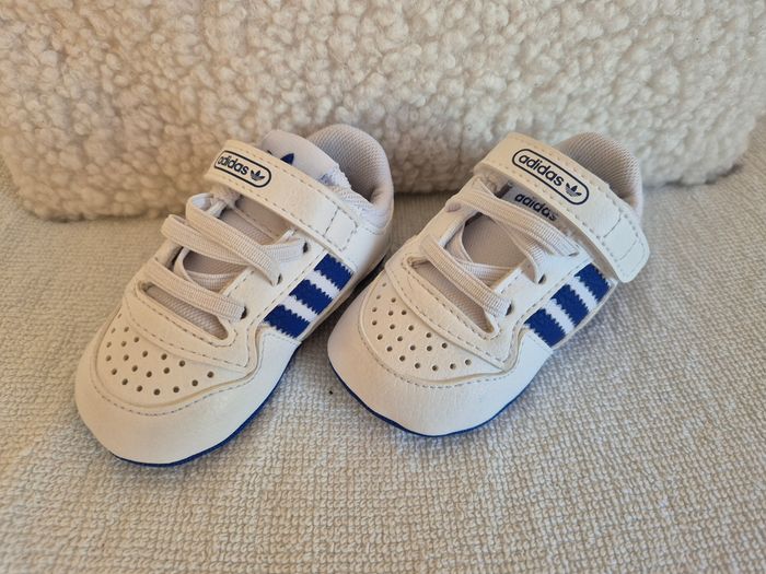 Adidas - photo numéro 3
