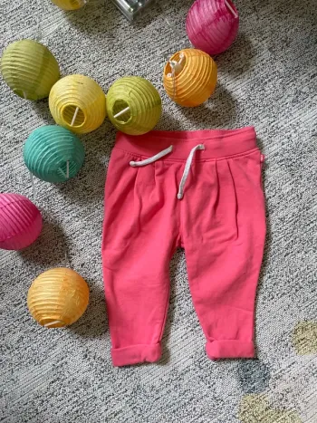 Jogging rose 6 mois