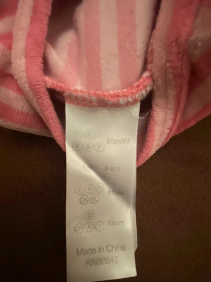 Pyjama 6 mois - photo numéro 3