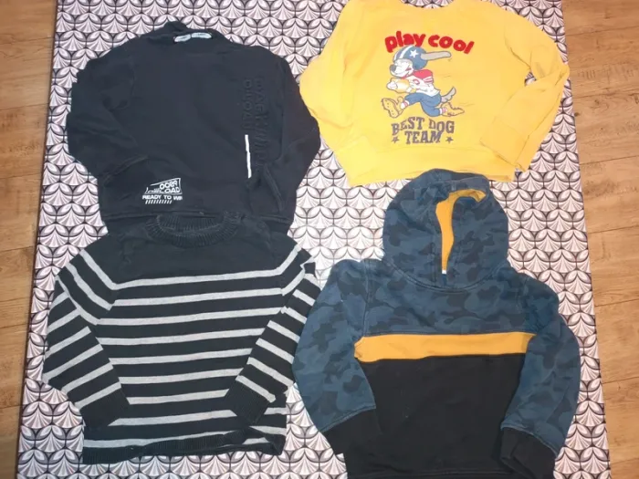 Lot 4 pulls & sweats garçon 5 ans