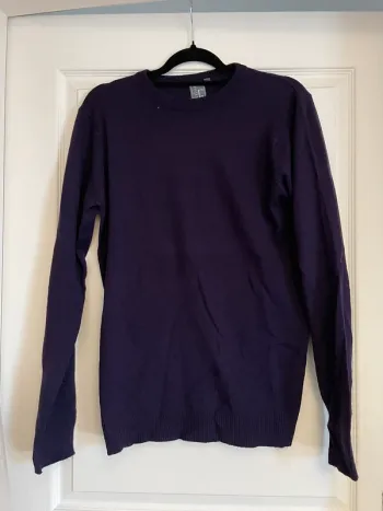 Pull violet