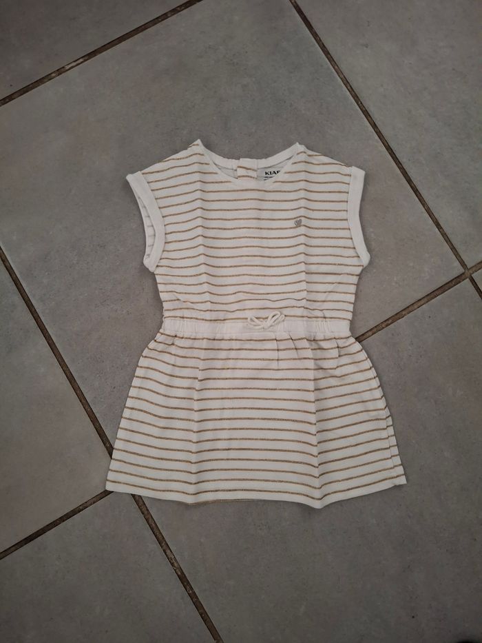 Robe blanche et or 12 mois