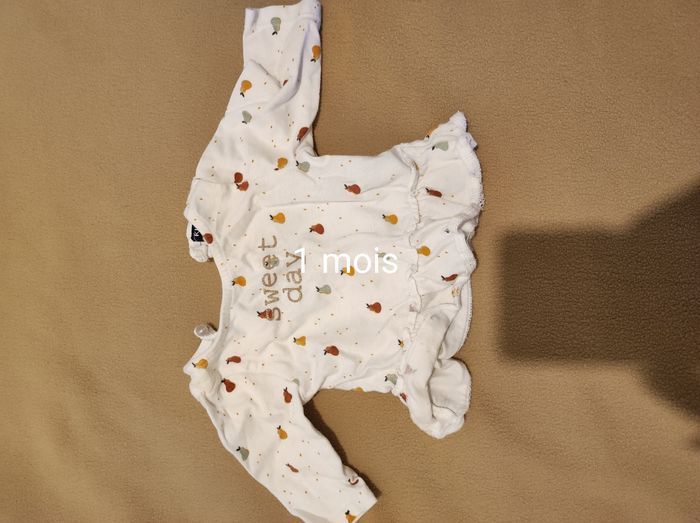 Tee shirt bébé fille en 1 mois