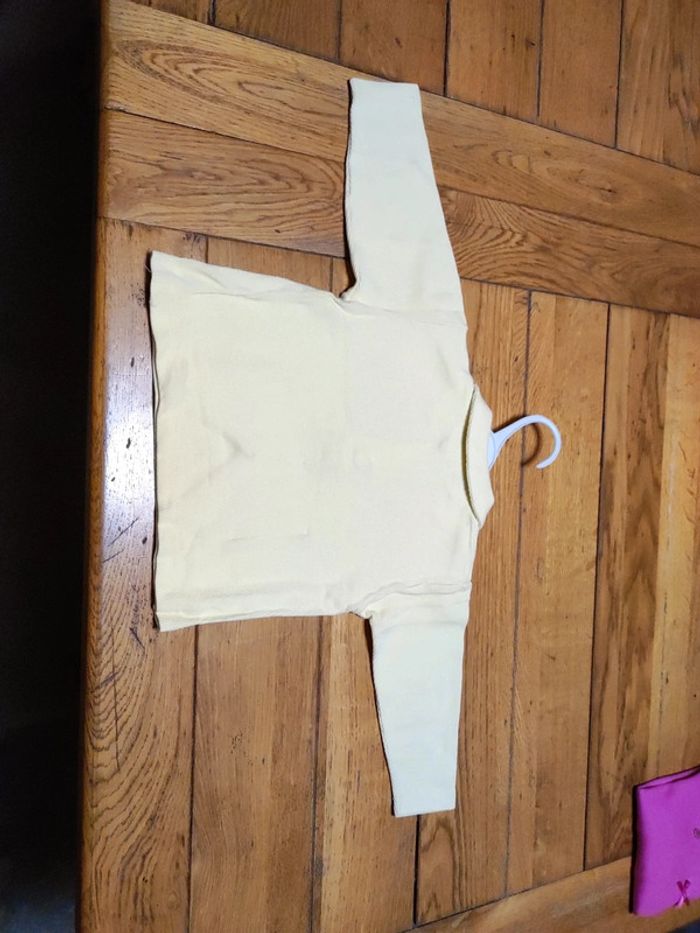 Pull jaune 3ans - photo numéro 3