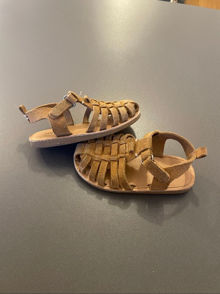 Sandale cuir garçon Zara taille 23 - photo numéro 5