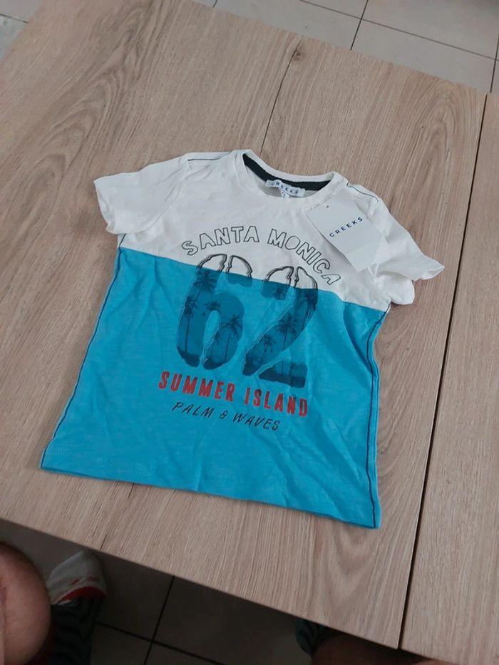 Tee shirt. Creeks 3 ans neuf