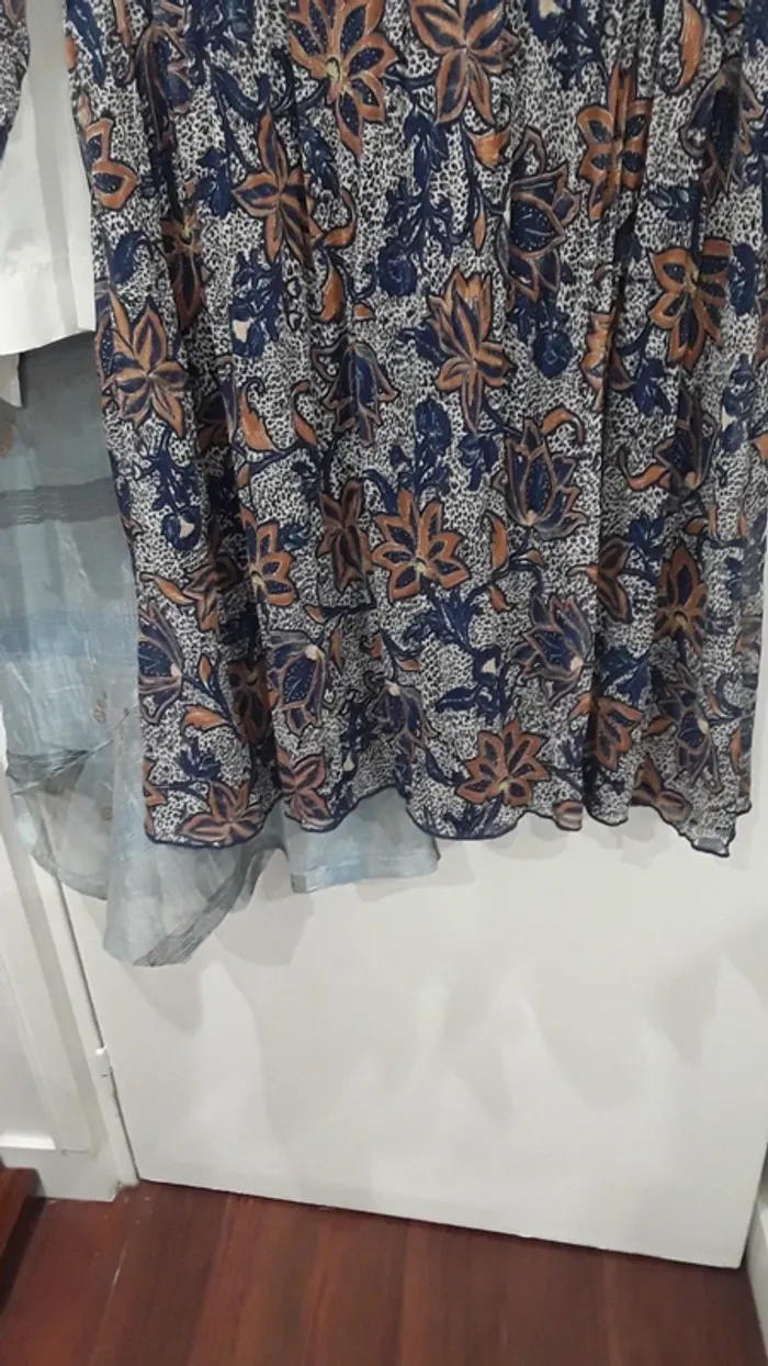 Robe t M, L de chez break neuve - photo numéro 2
