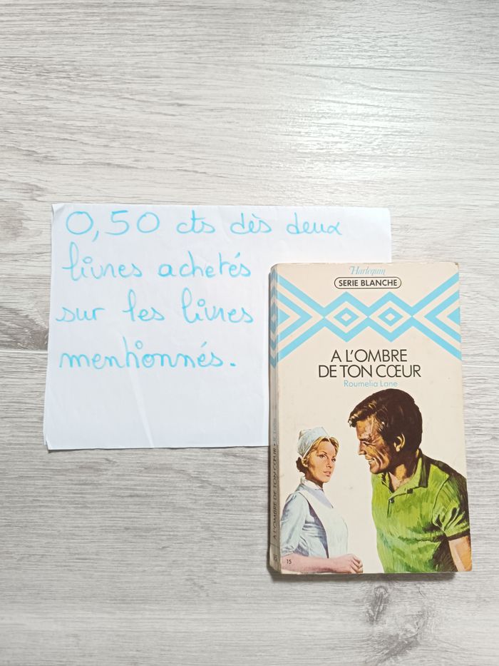 Livre Harlequin série blanche