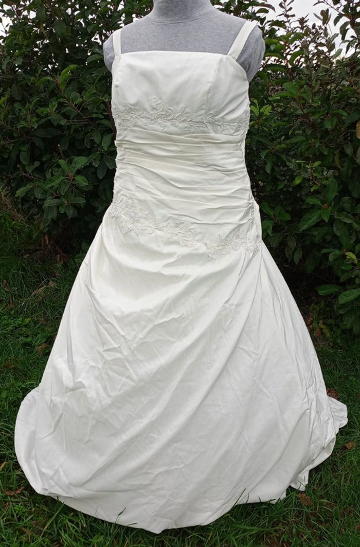 robe de mariée taille 48/50 - photo numéro 7