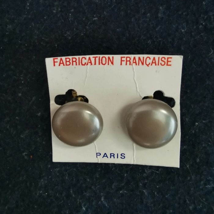 Boucles a clips nacrées