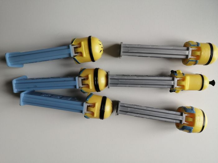figurine pez les minions - photo numéro 10
