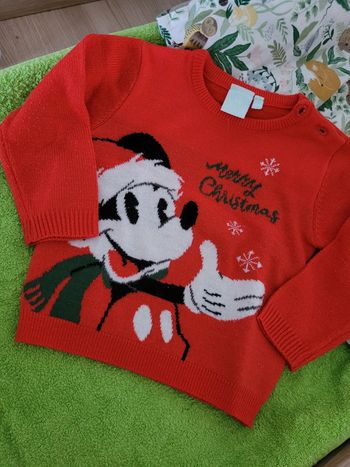 Pull mixte de Noël disney