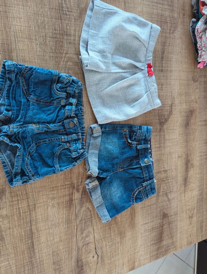 Lot de 3 shorts fille 18 mois