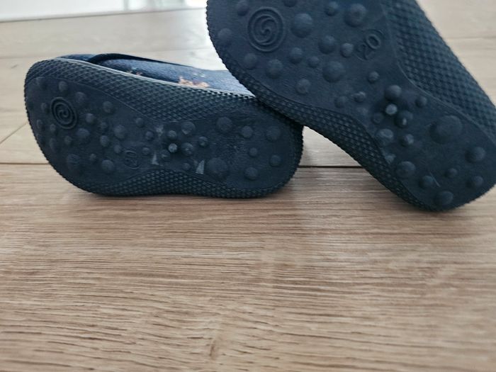 Chaussons quasi neuf GEMO T20 - photo numéro 3