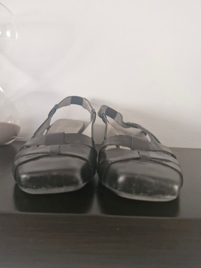 Sandales petit talon noire - photo numéro 2