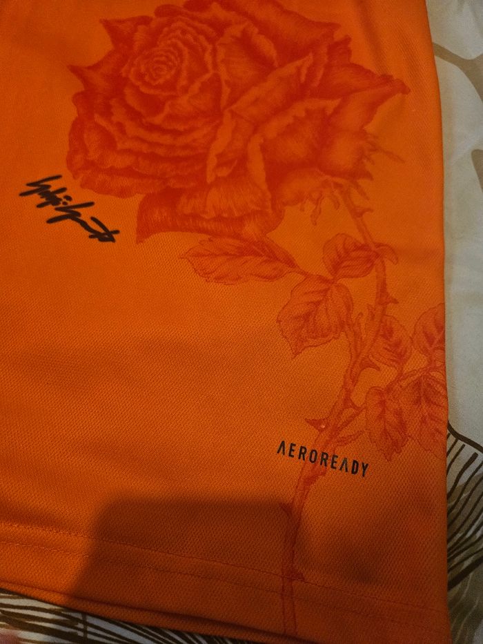 Maillot Real madrid neuf Taille M - photo numéro 8