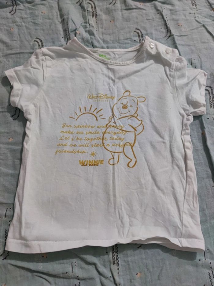T-shirt Winnie the Pooh T.24 mois