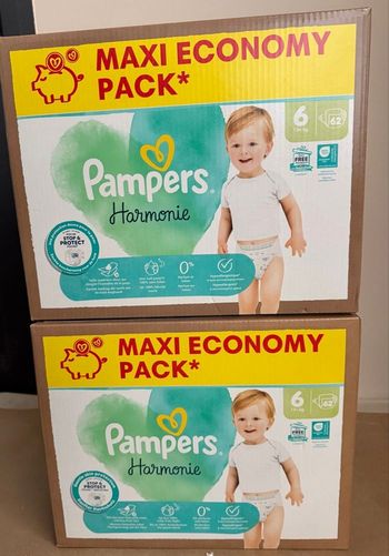 124 couches Pampers harmonie taille 6