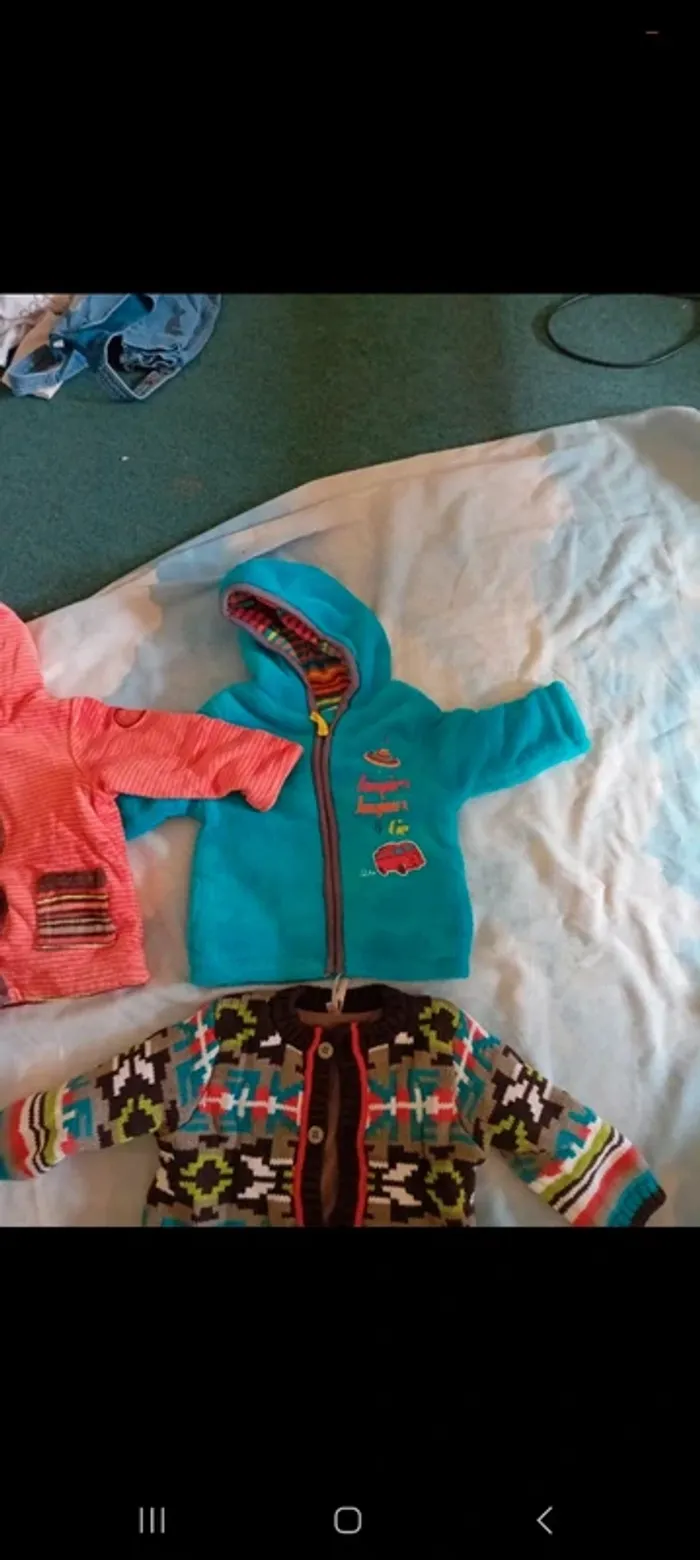 Veste polaire 6 mois - photo numéro 2