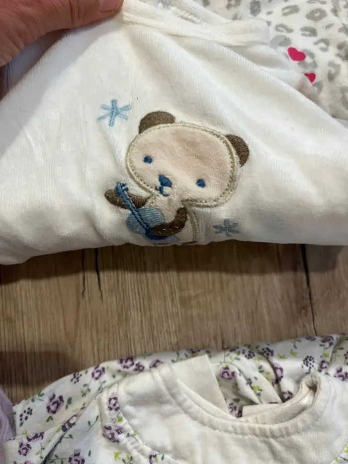 Lot pyjamas épais et légers - photo numéro 5