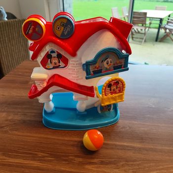 Jeux a balle Mickey